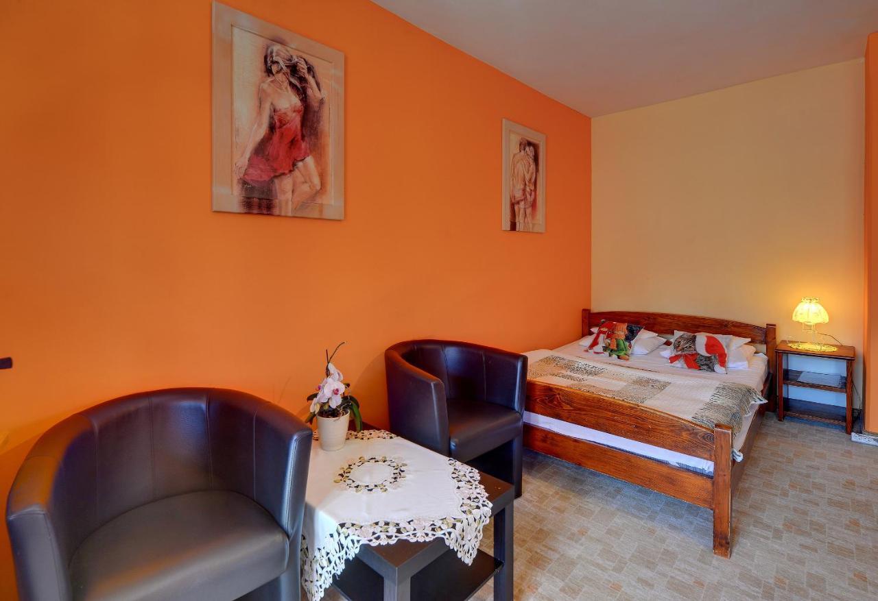 Apartamenty I Pokoje Karpacz - Centrum Karpacza, Parking W Cenie! מראה חיצוני תמונה