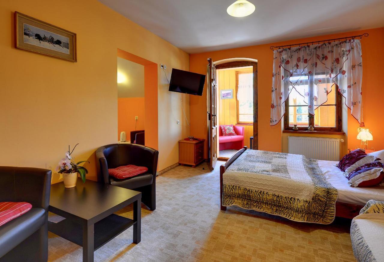 Apartamenty I Pokoje Karpacz - Centrum Karpacza, Parking W Cenie! חדר תמונה