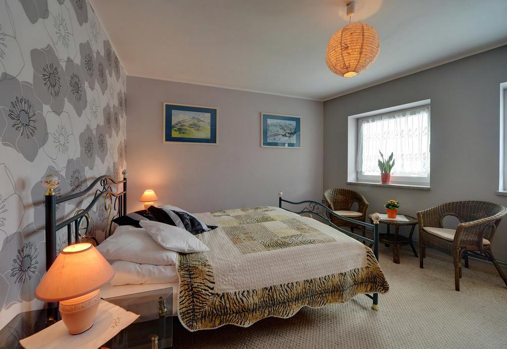 Apartamenty I Pokoje Karpacz - Centrum Karpacza, Parking W Cenie! מראה חיצוני תמונה