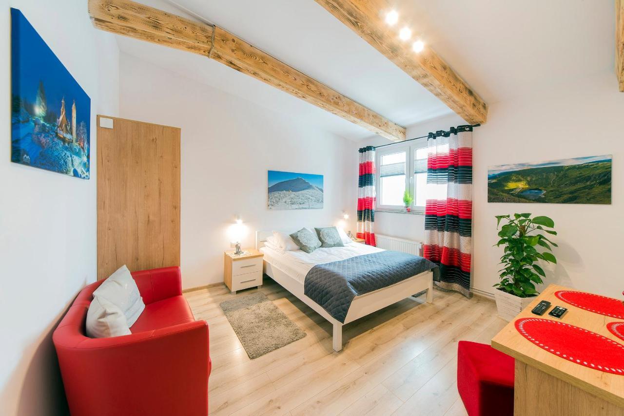 Apartamenty I Pokoje Karpacz - Centrum Karpacza, Parking W Cenie! מראה חיצוני תמונה